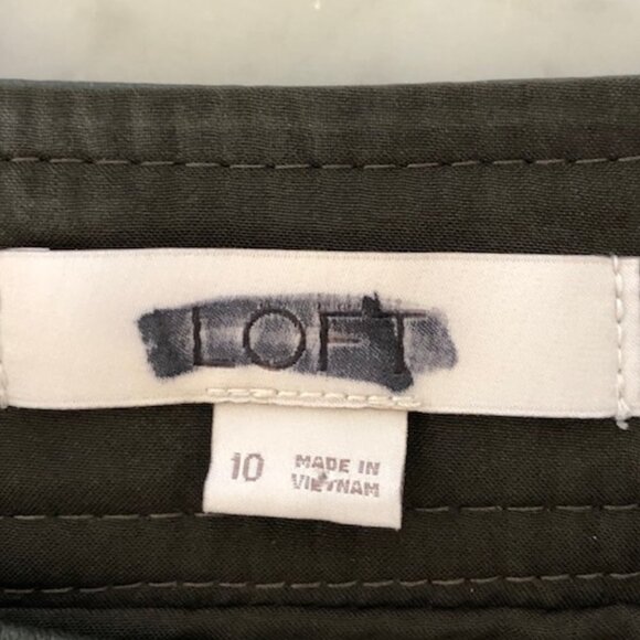 LOFT Faux Leather Olive Green Mini Shift Pocket Skirt 10 - Picture 9 of 17